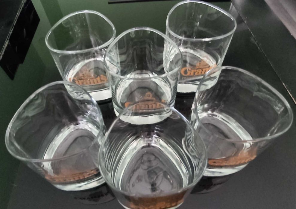 Чаши за уиски GRANTS, 6 броя. Неизползвани, запазени.