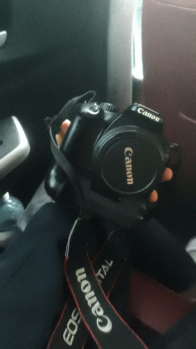 Фотоаппарат CANON eos 550D
