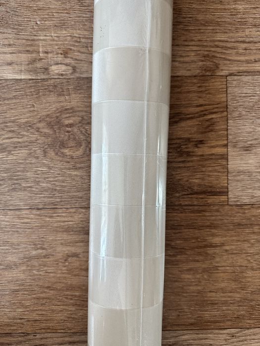 Продаются метровые обои