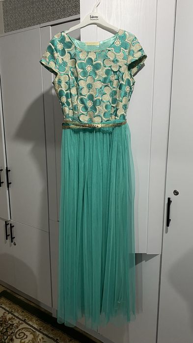 Вечерние платья длинные, женский