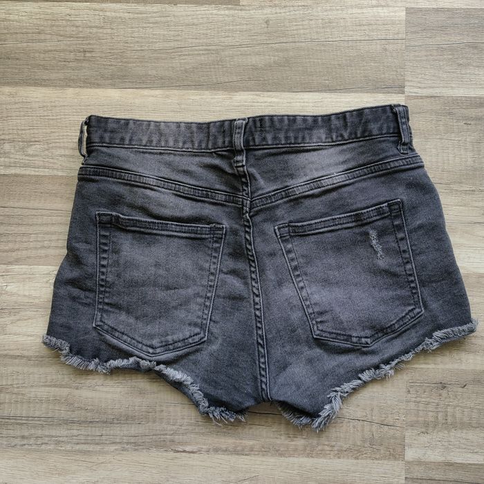 Къси панталони H&M, няколко модела