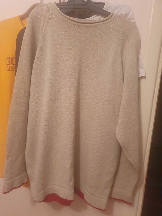 Продаются свитера,олимпийка