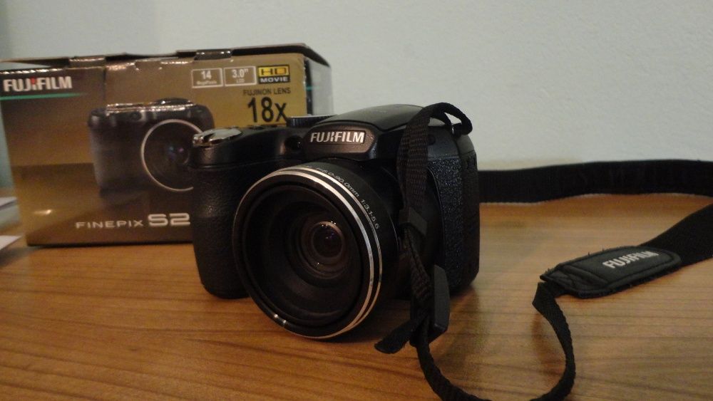 Цифров фотоапарат/Камера FUJIFILM FINEPIX S2960,14.0 MPx,,18x