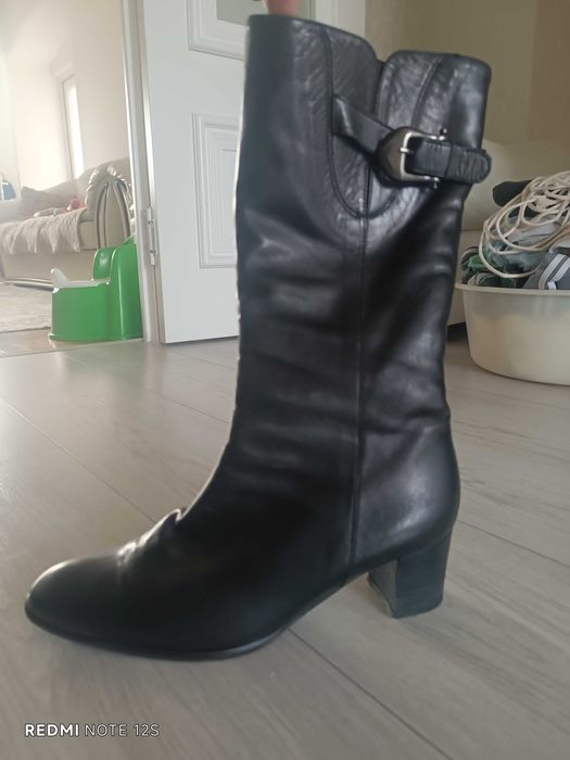 Женские сапоги кожаные