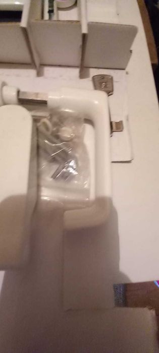 Broască ușă de sticlă + balamale+mânere inox