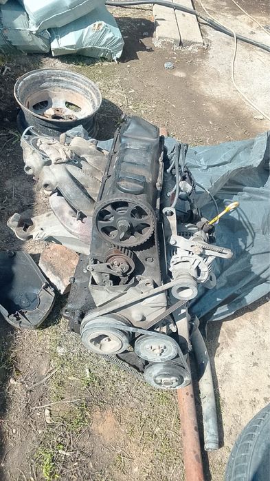 Мотор на ауди обьем 2с навесными