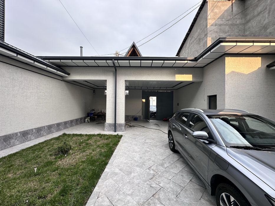 3 қаватли 6 хонали ховли сотилади Кулол