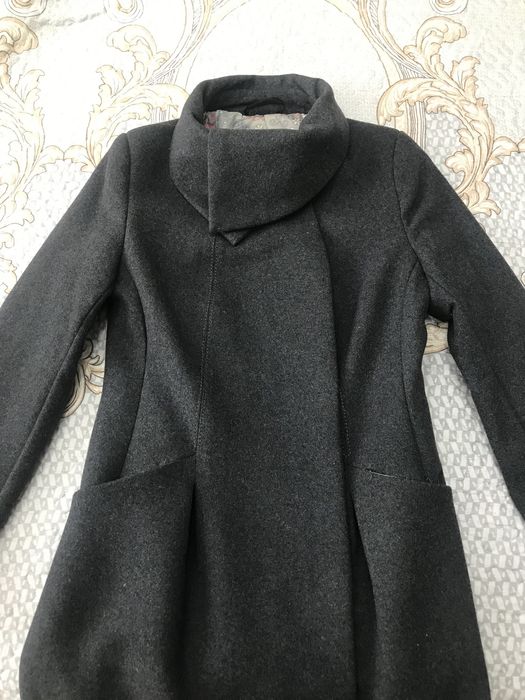 Пальто осень продам