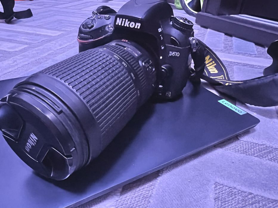 Nikon D610 si obiectiv 70-300