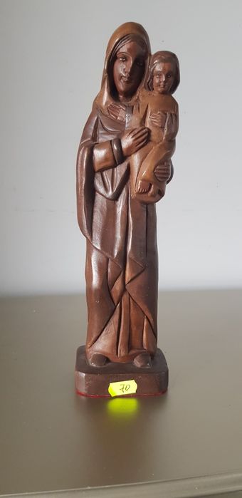 Statuete vechi din lemn masiv