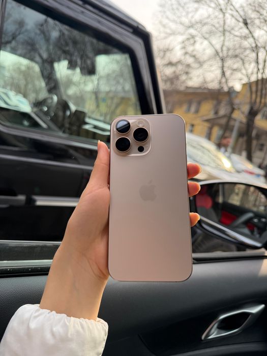 iPhone 16 Pro Max 1tb Gold в идеале
