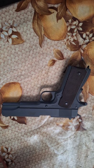 Pistol Airsoft Colt 1911