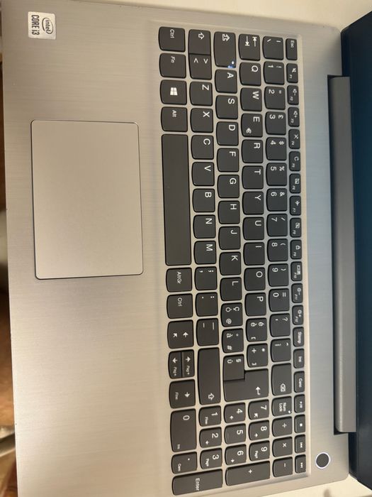 Laptop Lenovo IdeaPad3 15IML05 2022