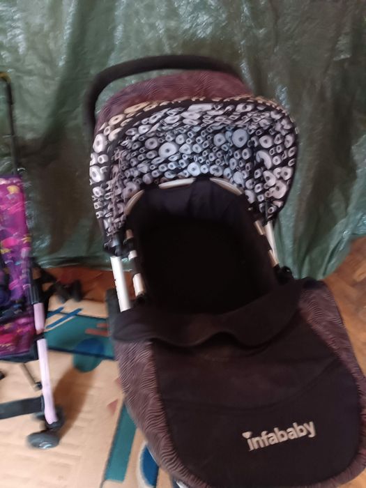 Vand 3 cărucioare copii