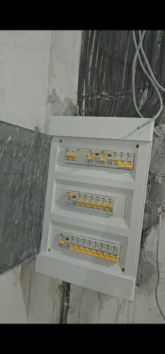 Электрик Электрик. Профессиональные услуги