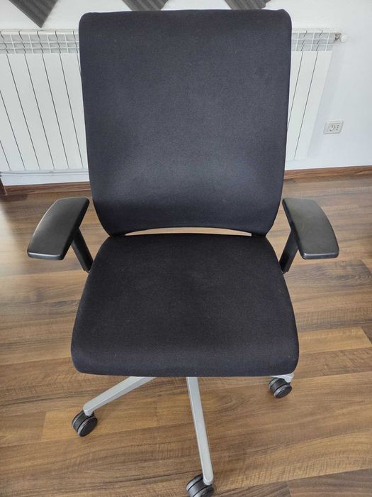 Scaun Ergonomic Steelcase Think V1