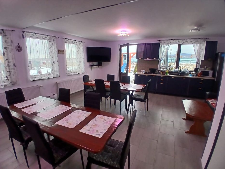 Cabana de închiriat