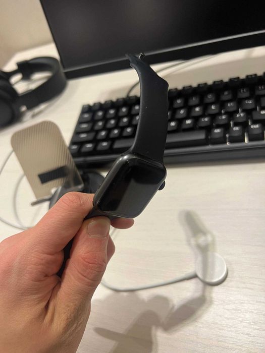 часы Apple Watch se 40mm