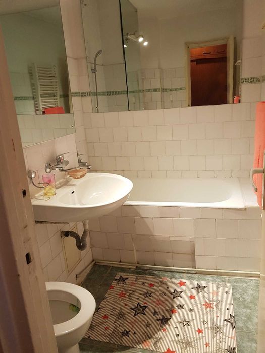 Garsoniera in zona Spitalului Judetean, proprietar