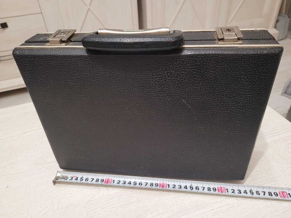 Diplomat vintage, perioada comunista