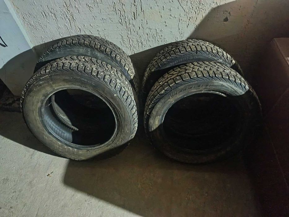 Продам шины зимние