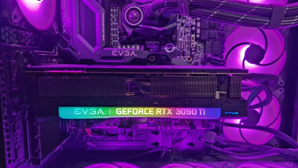 EVGA RTX3090Ti 24GB видеокарта