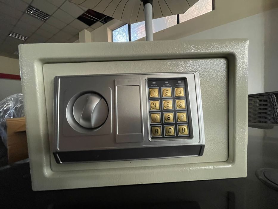 Мебельный сейф FD20