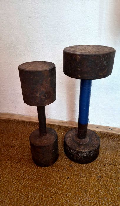 Gantere de vanzare