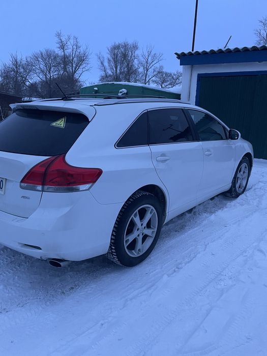 Тоета Венза 2010г