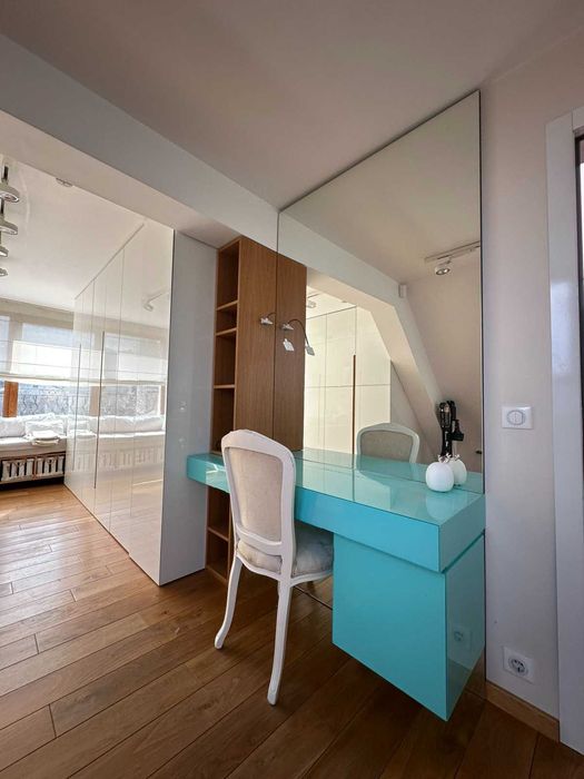 Дава се под наем Четиристаен апартамент в София, Симеоново - 180 кв.м за 1295.4 € - Снимка #14