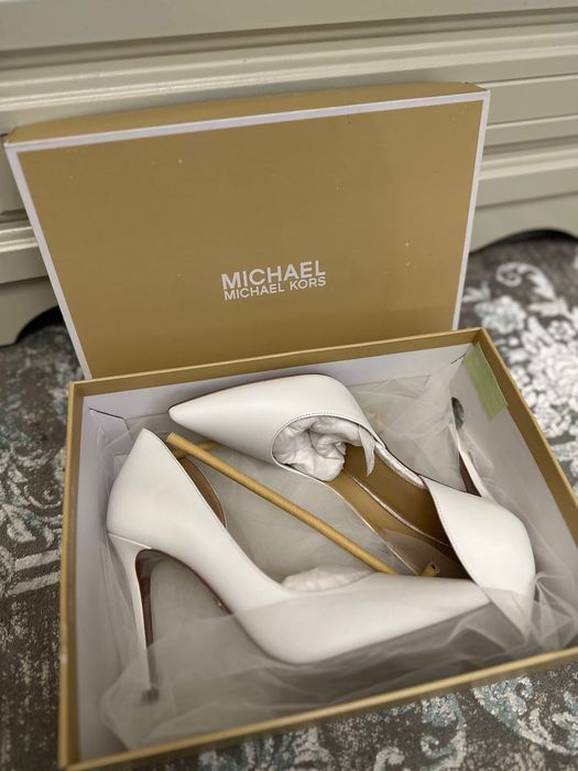 Новые белые туфли Michael Kors из кожи