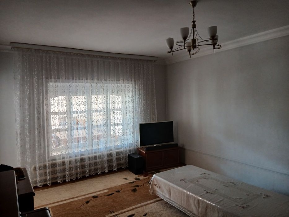 Ховли сотилади, шахар марказидан