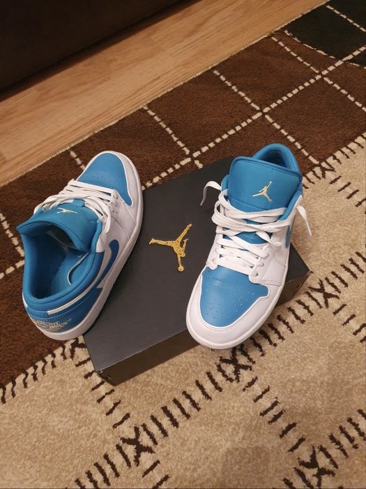Addidasi jordan 1 low