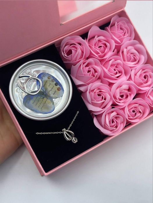 Хит подарка девушки