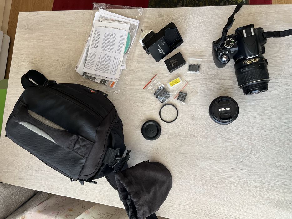 Nikon D3100 + 2 obiective, 10377 cadre