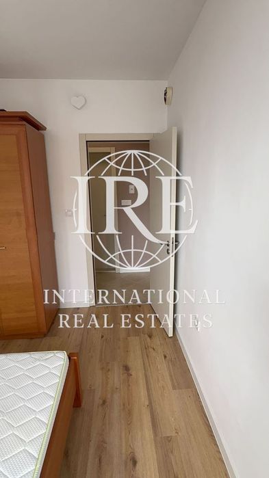 Продава се Двустаен апартамент в Варна, Бриз - 53 кв.м за 1588 €/кв.м - Снимка #4