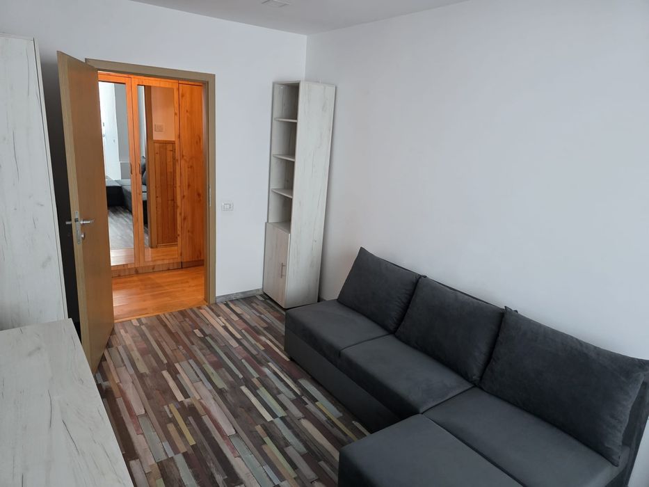 Închiriez apartament 3 camere zona centrala, Bdul Griviței nr 51