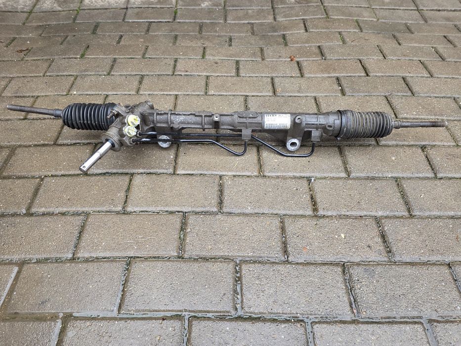 Vând caseta de direcție Logan 2008