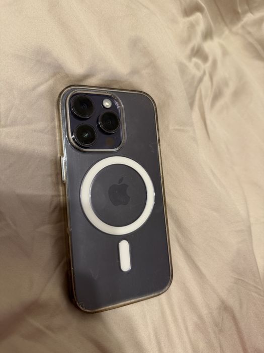 Iphone 14 Pro 256 GB Deep Purple, Като нов с MagSafe Apple Case