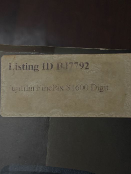 Aparat foto Fujifilm FinePix S2950 – funcțional – cu cutie