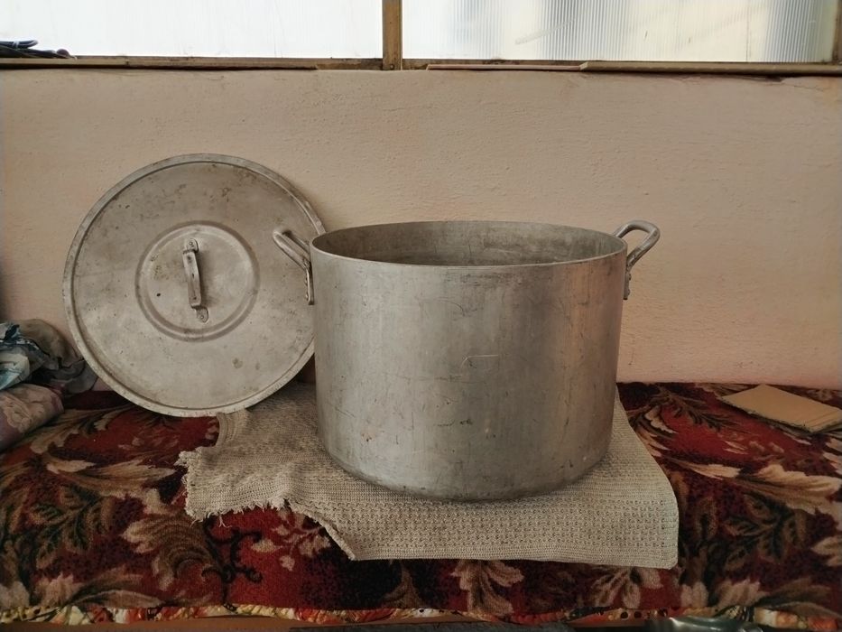 Продам кастрюлю  аллюминиваю