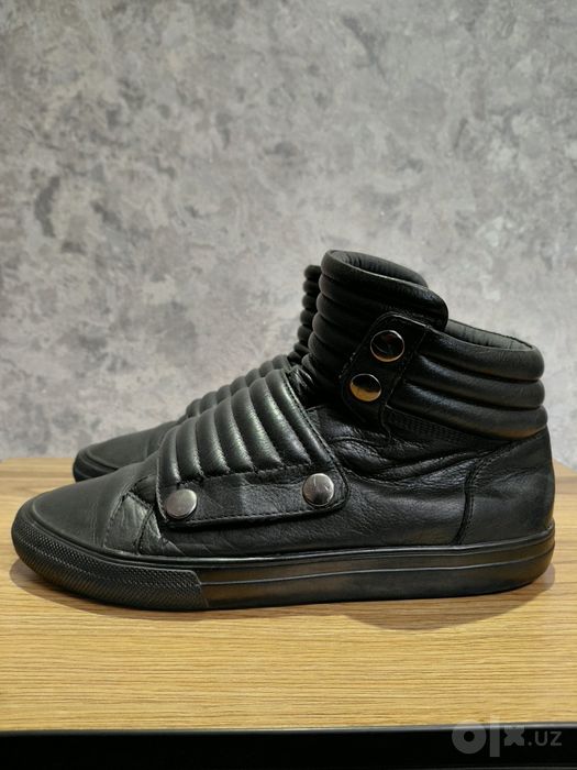 Оригинальные кожаные кроссовки ALDO