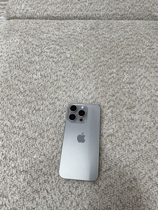 iphone 15 pro 256 гб 100 %