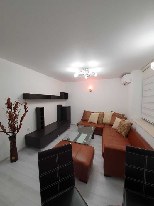 Дава се под наем Тристаен апартамент в Пловдив, Мараша - 100 кв.м за 498.27 € - Снимка #1