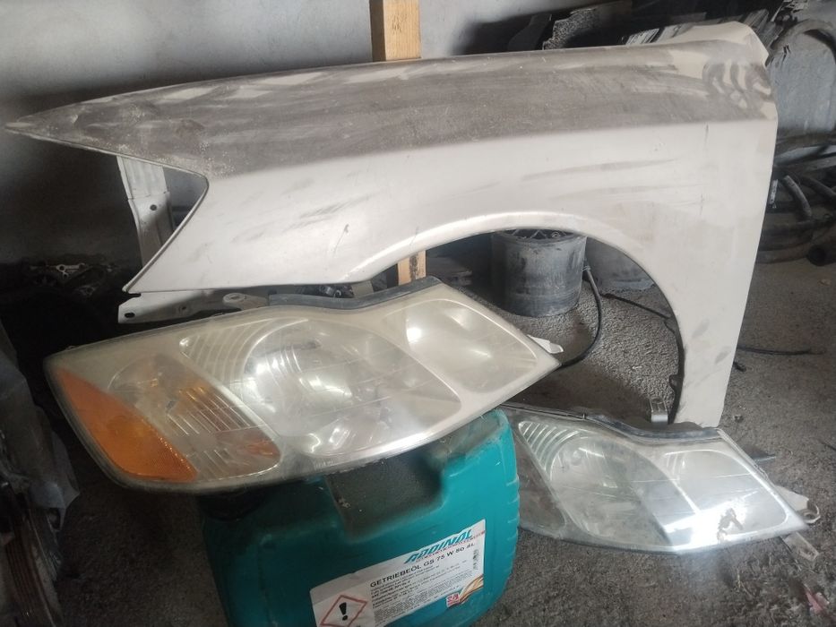 Тойота Авалон 2000