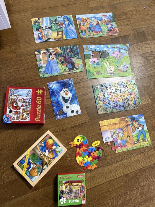 Lot puzzle 16 bucati
