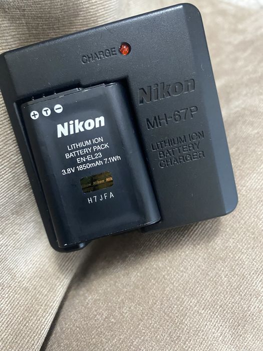 Baterie Nikon en-el23 si incarcator MH-67P nikon originale