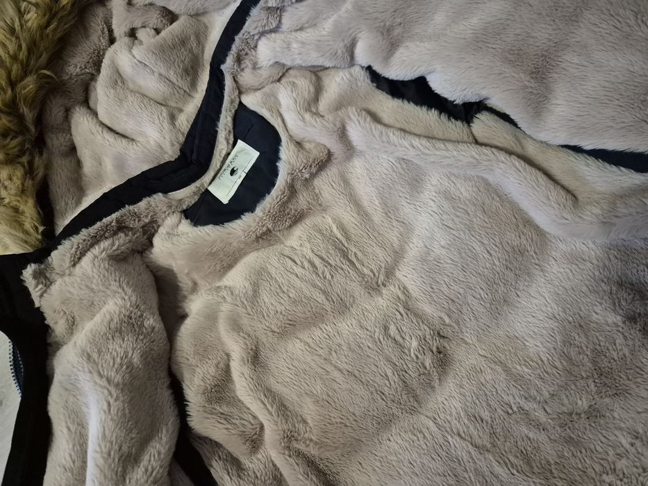 Дамско зимно яке