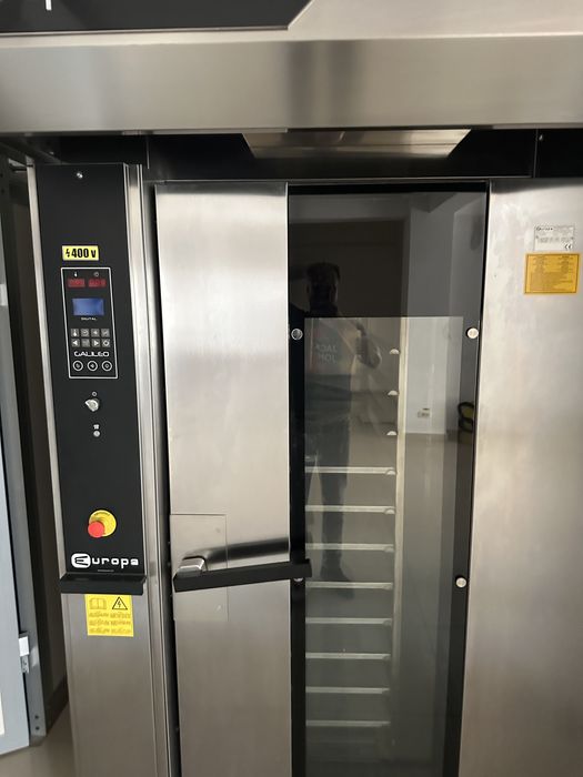 Cuptor paine profesional