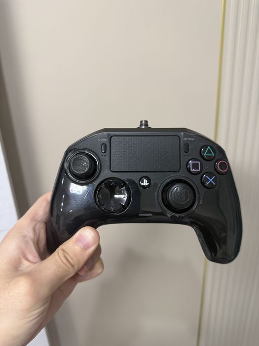Геймпад на PS 4 Nakon